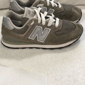 New Balance  Gray Running Shoes kids